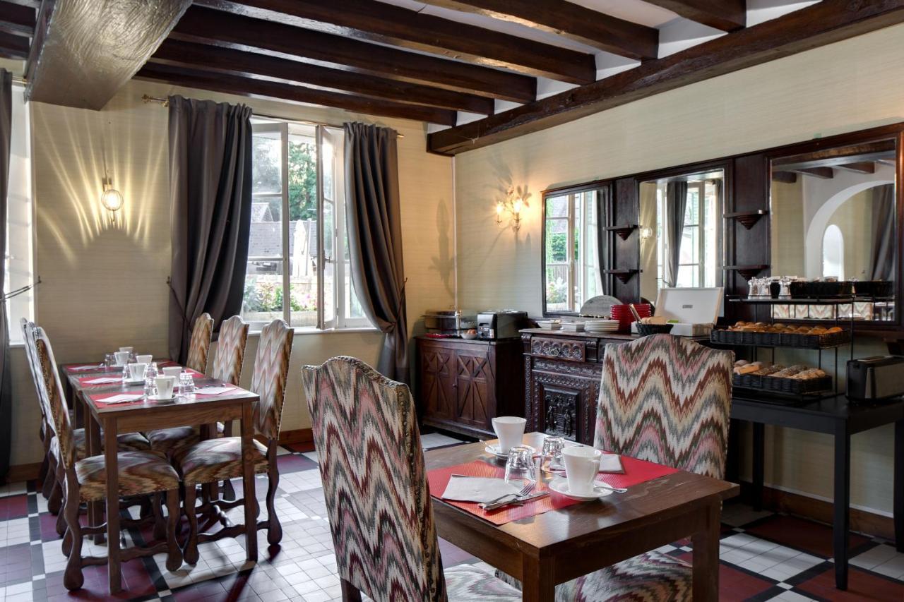 Hotel La Roseraie 3*